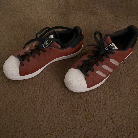 Adidas sneakers US : 5. UK : 4 1/2 - Picture 2 of 4